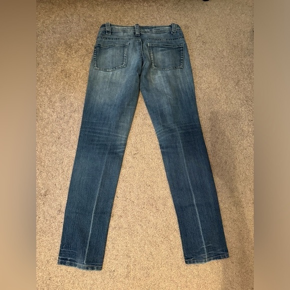 Forever 21 low rise distressed straight leg jeans size 3 - Picture 5 of 10